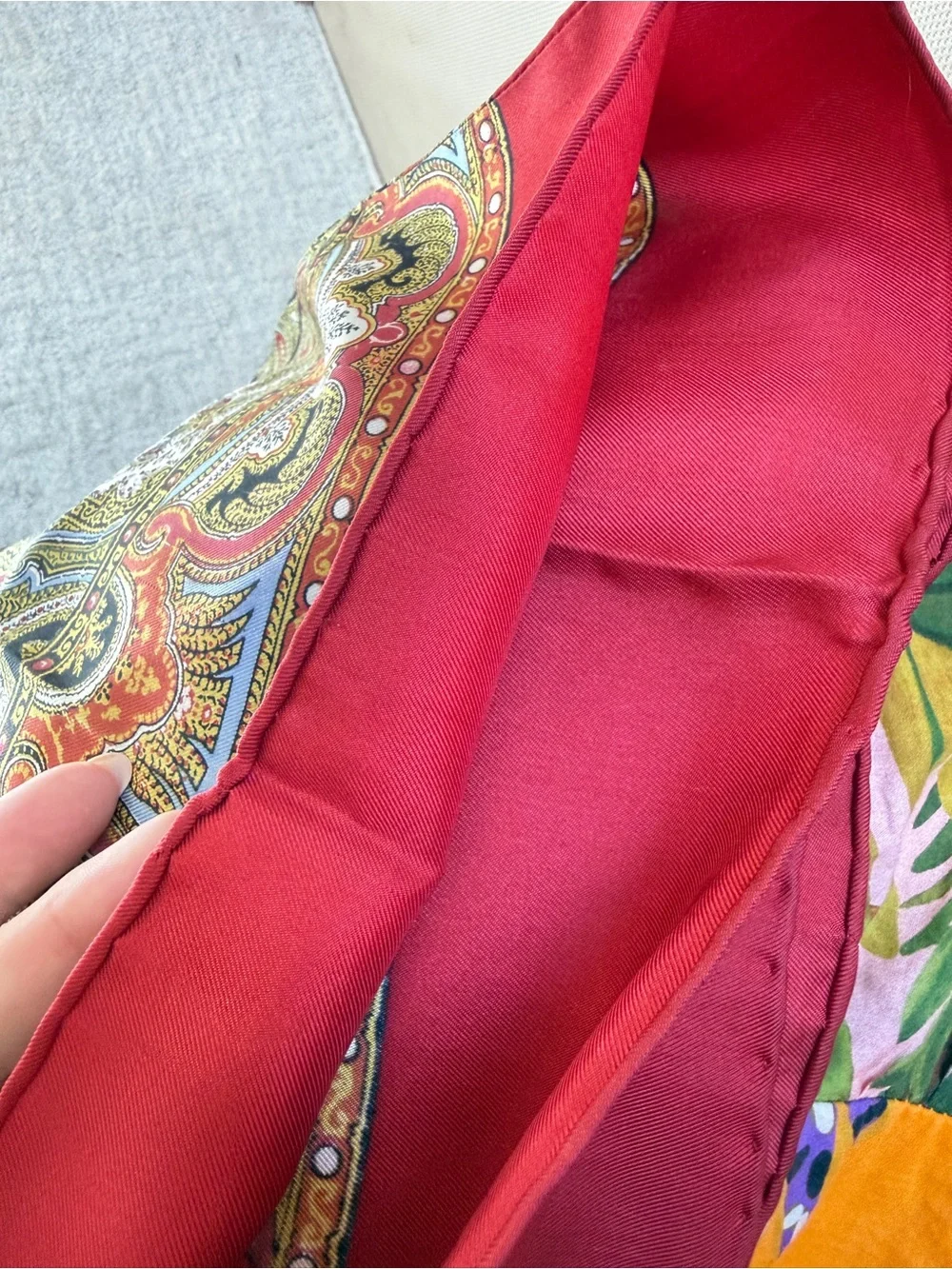 Paisley Silk-Blend Men's Scarf in Red and Gold Vintage with funnel opening